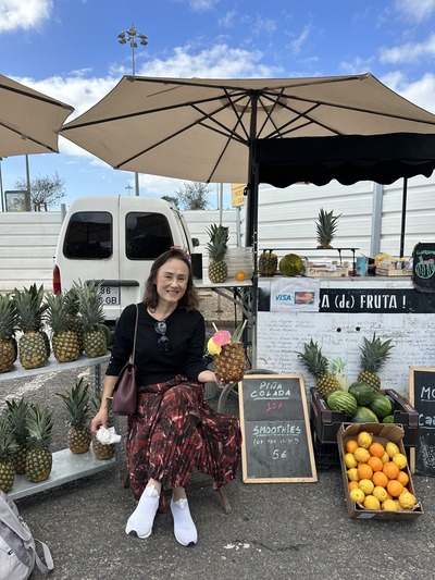 roadside Piña Coladas stand