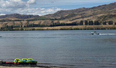 Read more about the article New Zealand Travel Journal Day 5: Lake Dunstan