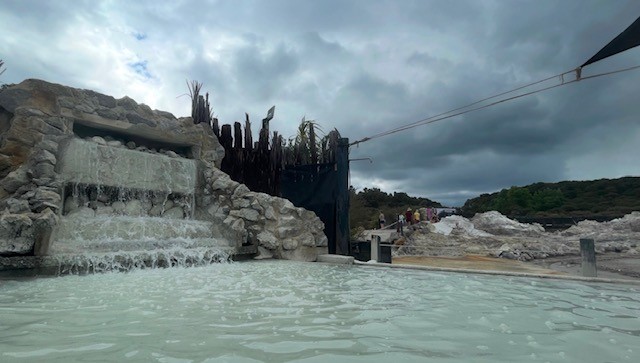 hot spring pool