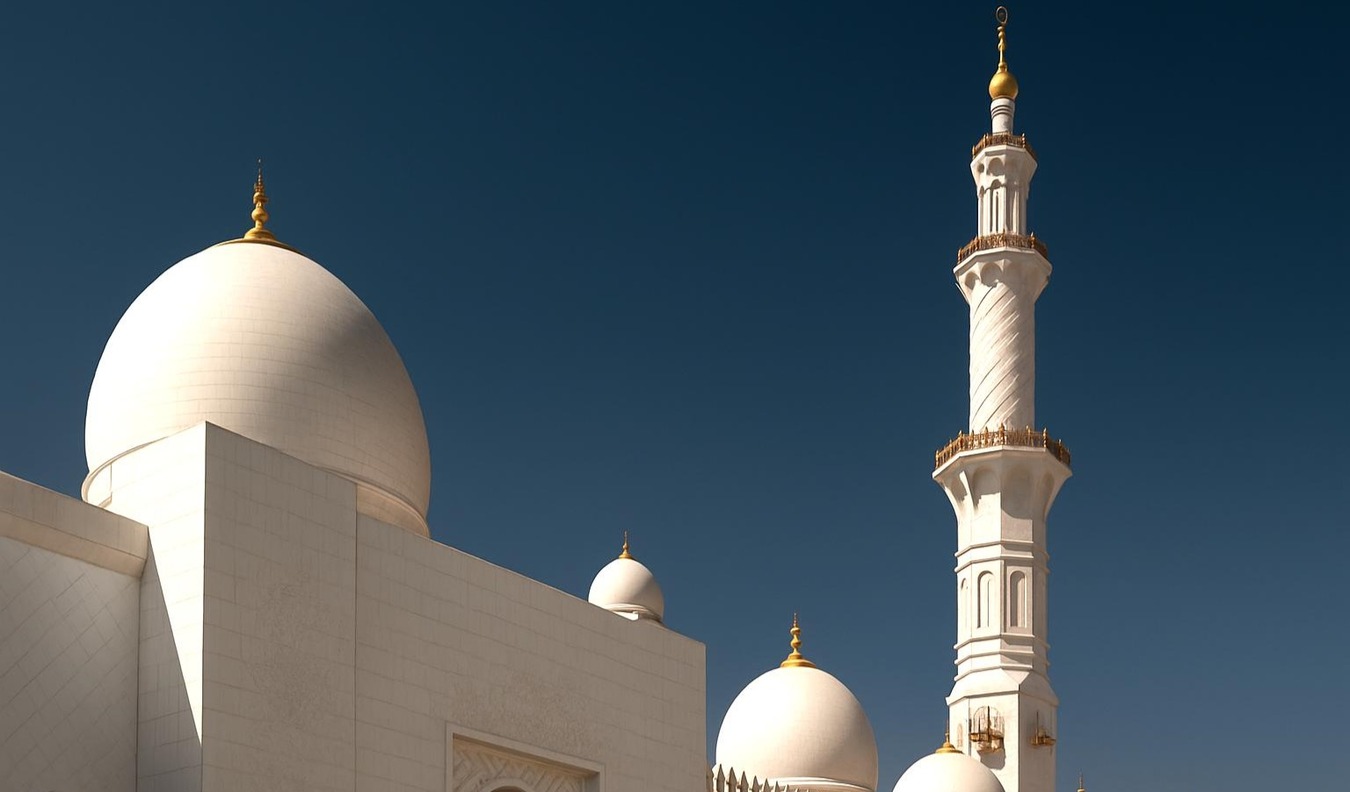 You are currently viewing Thirty Days in Middle East: Travel Journal with Free Itinerary