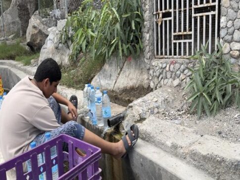 Ain Al Thawarah hot spring 阿因·塔瓦拉温泉