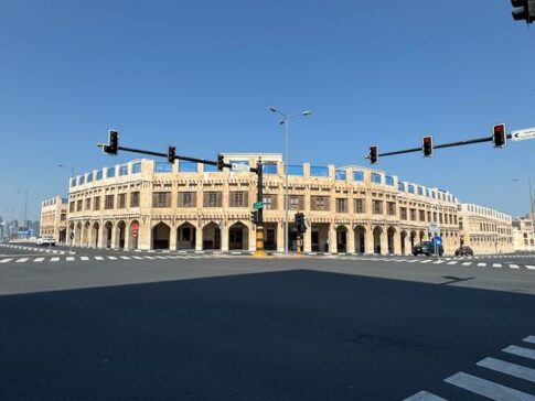 Doha Souq Waqif Corner Building at the Main Intersection多哈瓦奇夫市集主路口的转角建筑