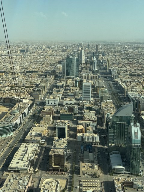 View of Riyadh from Sky Bridge　从天空桥俯瞰利雅得
