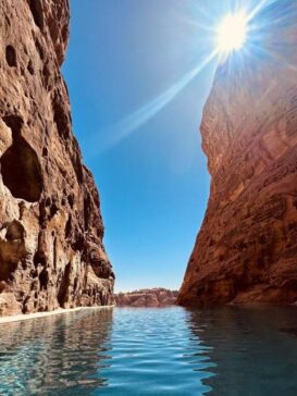 Banyan Tree Alula Rock Wall Pool 阿尔乌拉悦榕庄岩壁泳池