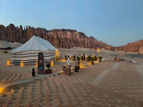 Banyan Tree Alula night view 阿尔乌拉悦榕庄夜景