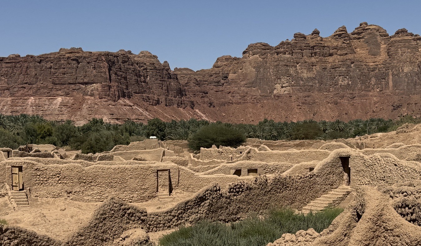 You are currently viewing Middle East Travel Journal Day 21: First Impressions of AlUla