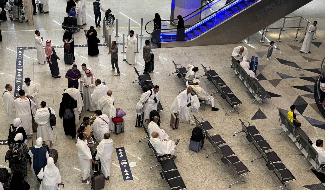 You are currently viewing Middle East Travel Journal Day 18: Flying to Jeddah – Culture Shock
