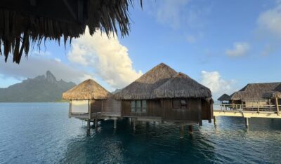 Read more about the article 大溪地与波拉波拉岛游记第三天：波拉波拉瑞吉度假村