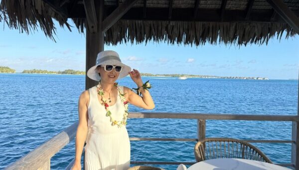 Bora Bora St. Regis Overwater Villa 波拉波拉岛瑞吉水上别墅