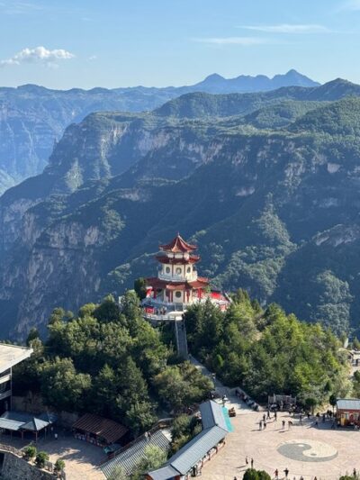 Baquan Gorge Jade Emperor Palace 八泉峡玉皇宫