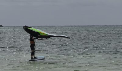 Read more about the article Day 4 · South Caicos – Wing Foiling Lesson: I did it!!!