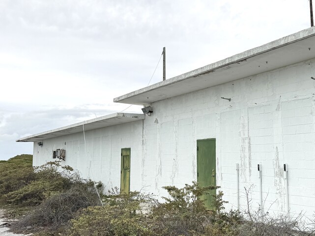 Jeep Tour abandoned U.S. Coast Guard site