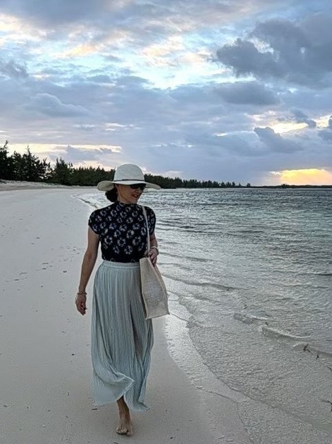 Salterra Beach Sunrise