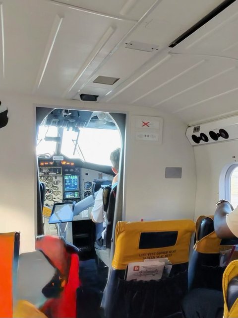 20-seater airplane